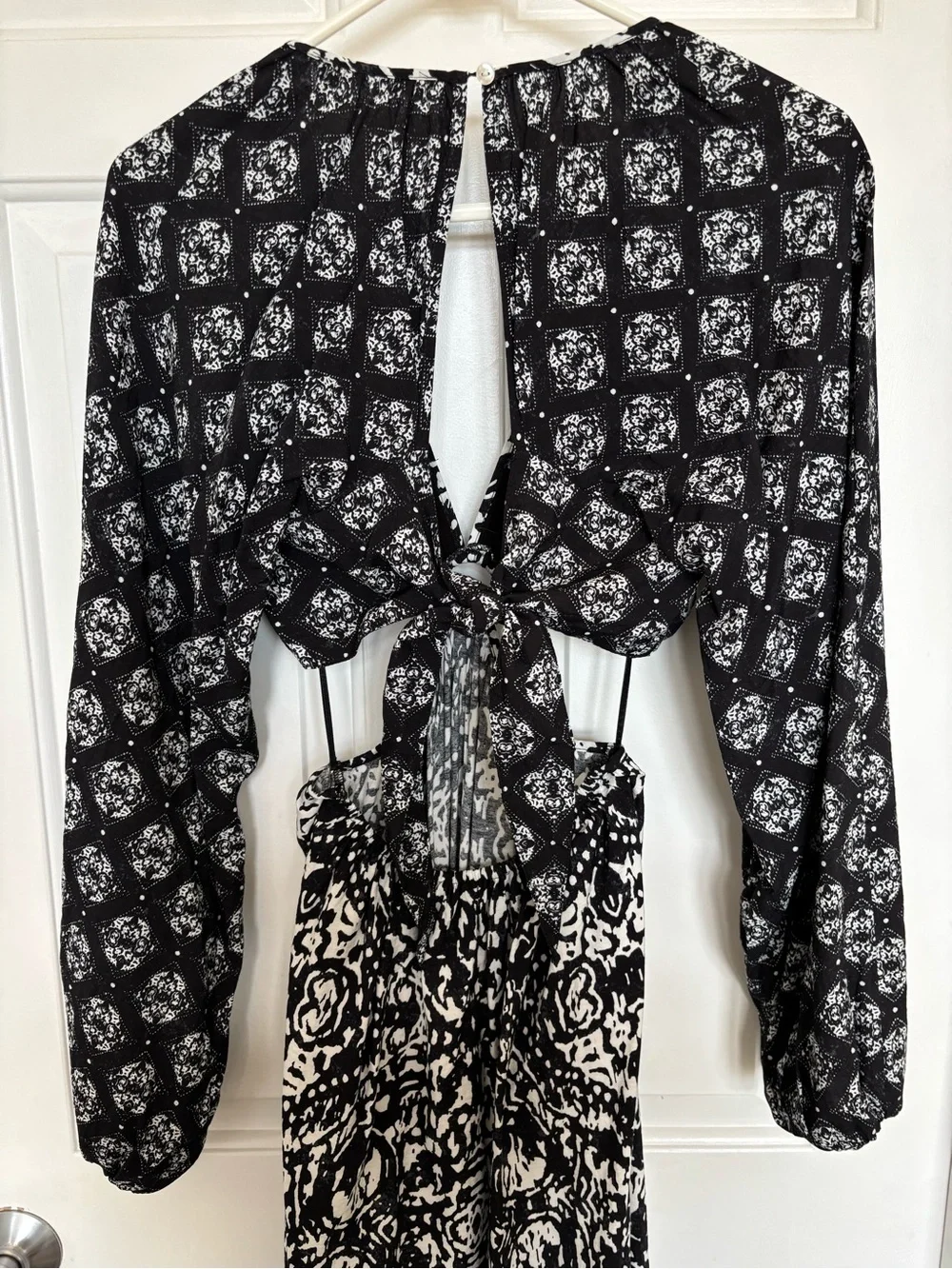 Abercrombie Cutout Plunge Maxi Dress